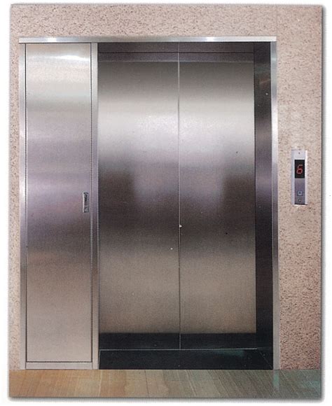 電梯外門怎麼開 睡房對廁所